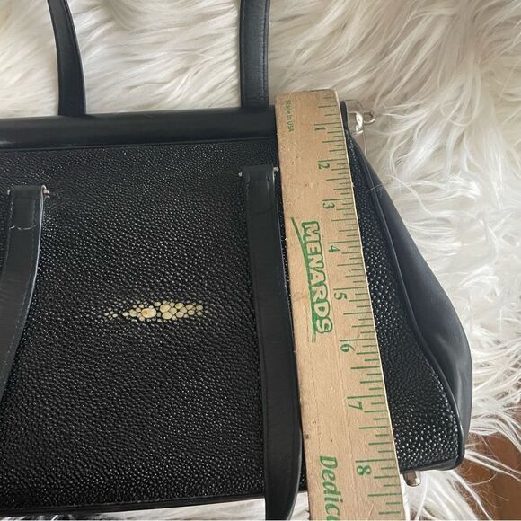Mystique Collection Genuine Stingray Skin Black
Leather Handbag Vintage Purse - Picture 7 of 12